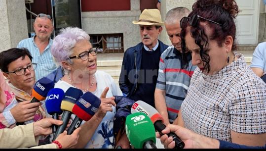 Projekti TID/ Banorët përsëri protestë në dyert e Bashkisë së Durrësit: Projekti i parregullt që në fillim, nuk jemi për prishje aty ku s'ka nevojë 