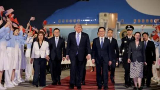 Trump mbërrin në Pekin, Kina i rezervon pritje madhështore presidentit amerikan