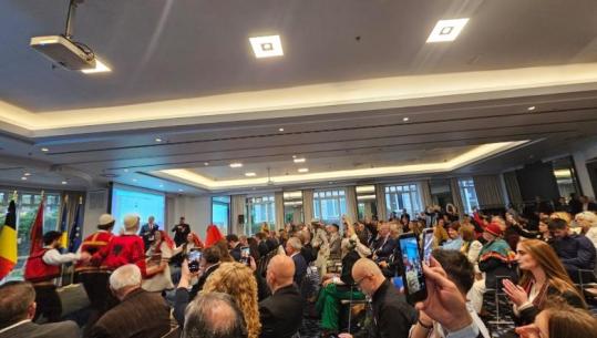 Radio 'Jehona e Shqipes' feston jubileun historik në Bruksel, 40 vite në shërbim të diasporës shqiptare