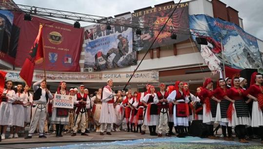 Edicioni i 24-të, mbahet në Kukës nata e tretë e Festivalit të Trojeve Etnike Shqiptare ‘Sofra Dardane’