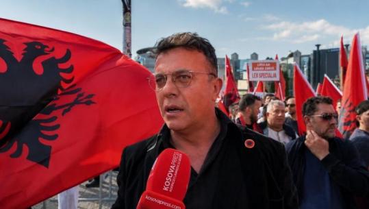 Laert Vasili rrëfen në Report TV emocionet e protestës për gjuhën shqipe në Shkup: Ishte e jashtëzakonshme!