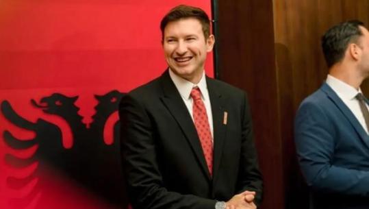 Ambasadori Meidani do të shkarkohet pas mbështetjes për studentët në Shkup? Shqiptarët peticion kundër largimit të tij! Ministria e Jashtme mohon lajmet