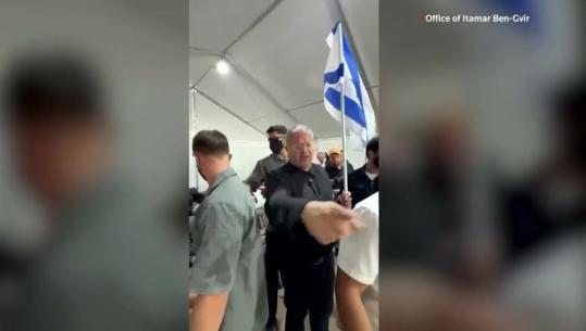 Shqipëria dënon trajtimin poshtërues të aktivistëve të flotiljes Sumud nga Izraeli, Hoxha: Imazhe tronditwse, udhwzim ambasadës që t’i sigurojë shqiptarit Goxhaj ndihmën e duhur