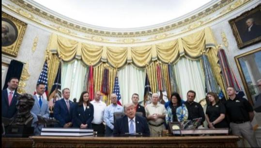 Kleptokracia e Trump/ Presidenti amerikan ka tani imunitet të përhershëm civil dhe fiskal, askush nuk do të mund të hetojë më për krime të mundshme