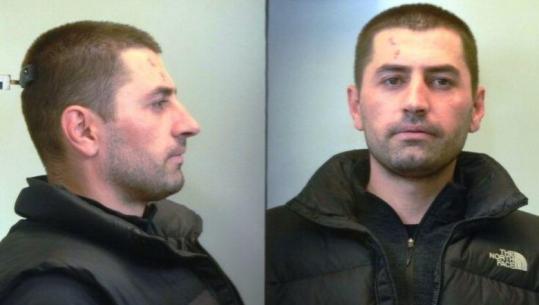 Granata dore, pistoleta dhe drogë, policia greke ‘zbraz’ çantën e ‘Titit’! Detaje nga operacioni: Kishte synim të qëllonte efektivët! Rrezikon mbi 73 vite burg