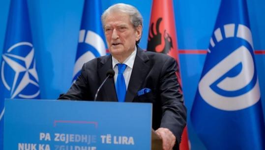 ‘Votimi më i rëndësishëm’, Berisha ‘frymëzohet’ nga referendumi me 38 mijë vota: Ecim të pamposhtur drejt qëllimeve madhore