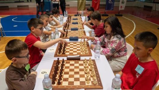 Sporti në shkolla, shahu shtohet në programin kombëtar, mbi 650 nxënës pjesë e kampionatit