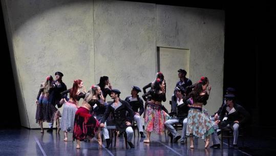 Nga TKOBAP në Itali, Baleti ‘Carmen’ emocionon publikun në Teatro Comunale di Bologna
