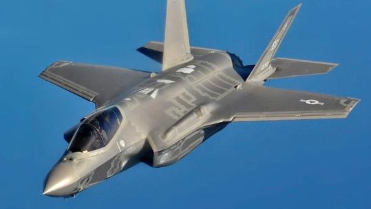 Garda Revolucionare Islamike rrëzon dronin amerikan, qëllojnë edhe avionin luftarak F-35