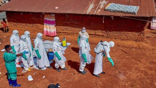 Mbi 900 raste të dyshuara dhe 220 të vdekur nga Ebola në Kongo, frikë për përhapje masive në Afrikë, autoritetet: rrezikojmë katastrofën