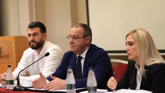 Qendro takim me drejtuesit rajonal të IKMT-së dhe përgjegjësit e sektorit të Mjedisit: Nevojitet ritëm i ri pune! Prezantohet edhe drejtori i ri i Mjedisit pranë IKMT-së, Ersid Hasanllari