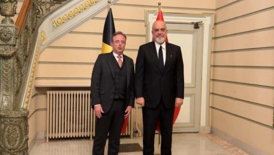 Rama në Bruksel për Konferencën e 8-të Ndërqeveritare Shqipëri-BE, pritet në takim nga kryeministri i Belgjikës