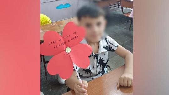 Aksidenti tragjik në Elbasan, shkolla ku mësonte 7-vjeçari: E rëndë të pranosh humbjen e një fëmije, një jete që sapo kishte nisur të ëndërronte