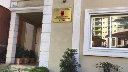 Falsifikuan vendimin e Apelit të Tiranës dhe Gjykatës greke për të divorcuar klientin, Prokuroria e Ferit dërgon në gjyq avokaten dhe përkthyesen