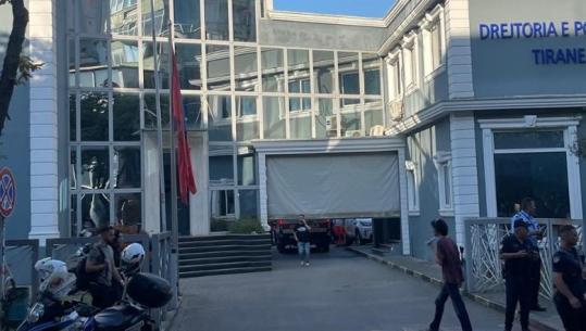 Zjarr në ambientet e Drejtorisë së Policisë së Tiranës
