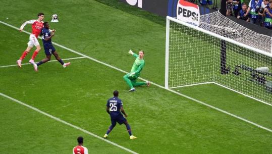 LIVE/ PSG mban topin, Arsenali shënon golin! 'Topçinjtë' kryesojnë 0-1 në finalen e Champions League, mbyllet pjesa e parë