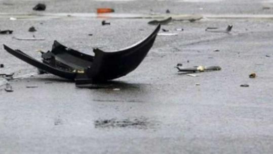 Aksident fatal në aksin Korçë–Bilisht, makina përplas 62 vjeçarin, humb jetën rrugës për në spital