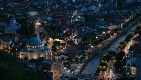 Prizreni, destinacion i shqiptarëve gjatë fundjavës! Kultura, historia, mikpritja, gatimet tërheqin vizitorët