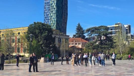 Turizmi në Shqipëri/ Rikthehen polakët, Italia dhe Franca kompensojnë “ikjen” e gjermanëve! Kosova mban 'peshën' e shifrave më të larta