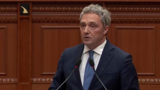 Deputeti i PD kritikon urdhrin e Ministrisë së Shëndetësisë për terapinë hormonale për transgjinorët, Spahia: Ky akt është i paligjshëm
