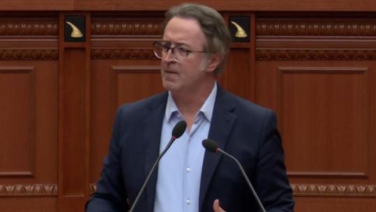 ‘Moj parti ta lumsha synin’- Alizoti: Pas vendeve të bukura në Shqipëri, del një njeri me pushtet! Rama sot shfaqi frikë nga protestat qytetare