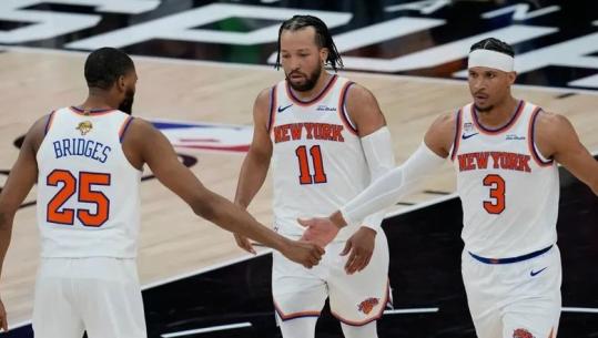 Finalet e NBA/ New York Knicks fitojnë me përmbysje kundër San Antonio Spurs në aktin e parë