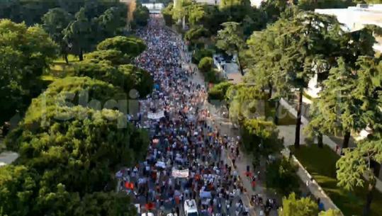 LIVE TV - 'Zvërneci'/ Mbahet në Tiranë dita e 5-të e protestës kundër investimit 