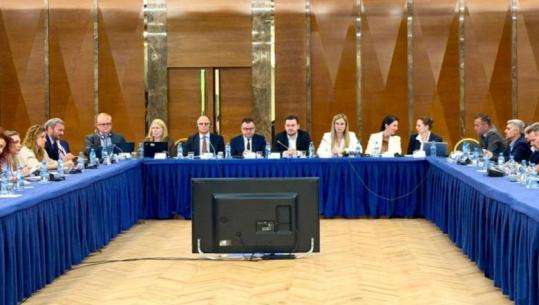 Mblidhet Komiteti i Monitorimit të IPARD III, diskutohet përmbushja e detyrimeve për sektorin bujqësor, Salla: Mbështetje më e madhe për fermerët