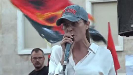 'Gjyqtarin Kalaja e vrau sistemi jo Elvis Shkambi', Protestuesja: Belinda në burg