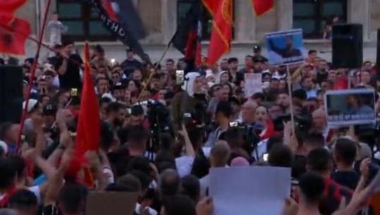 Propozimi i protestueses: Të krijojmë një forcë opozitare!