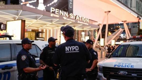 New York/ Sulm me thikë në stacionin hekurudhor Penn, 5 të plagosur! Arrestohet i dyshuari