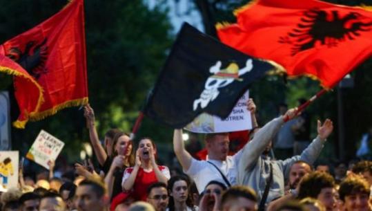 Ardi Stefa: Dy opozitat e Shqipërisë