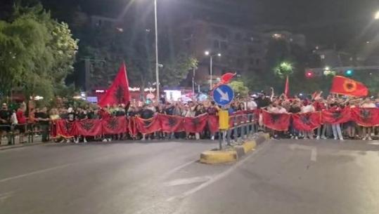 Protestuesit marshojnë pa ndërprerje nëpër kryeqytet, itinerari i përshkuar deri tani