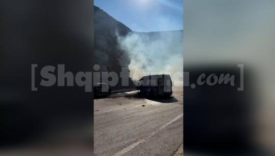 Aksident në bypass-in e Vlorës/ Përplasen 3 automjete, 2 përfshihen nga flakët! 1 person ndërron jetë e 2 të tjerë të plagosur