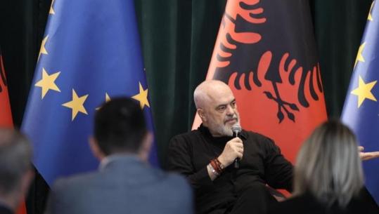 Rama: Nuk po shesim Sazanin, është pronë e Shqipërisë! Po negociojmë prej 2 vitesh për një marrëveshje