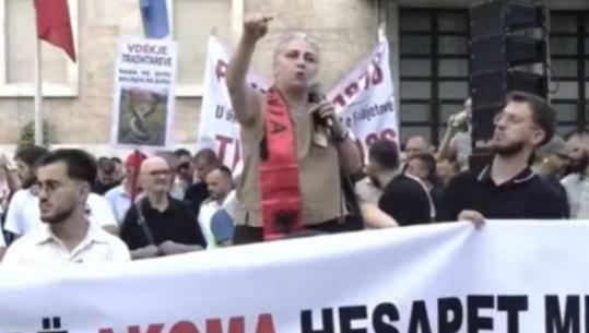 Protestuesja thirrje Ramës: Jep dorëheqjen, të rinjtë e arsimuar jashtë mund ta qeverisin më mirë Shqipërinë