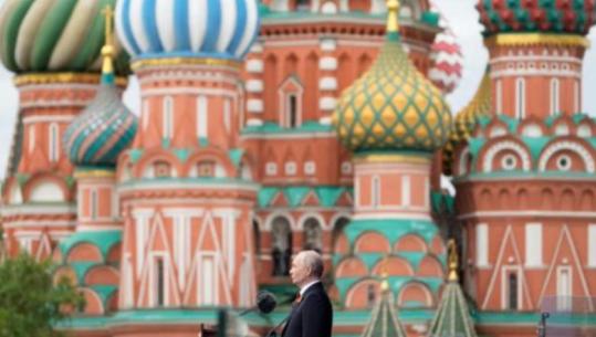 Ukraina kërkon 20 miliardë dollarë të tjera nga aleatët: Rusia po digjet, duam të digjet edhe më shumë
