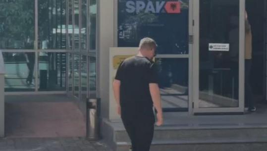 Shkelje e barazisë në tendera, Erion Isai paraqitet në SPAK 