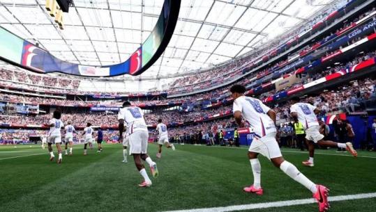 Formacionet/ Do të luhet ndeshja e parë e Grupit D, titullarët e SHBA - Paraguai! Në Los Angeles ceremonia e tretë hapëse e Botërorit, mungon Trump
