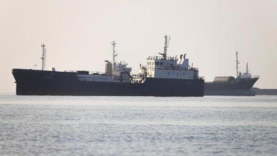 SHBA dhe Irani në prag të marrëveshjes, përplasje për kushtet! Komanda ushtarake amerikane: Rrëzuam disa dronë iranianë në Hormuz
