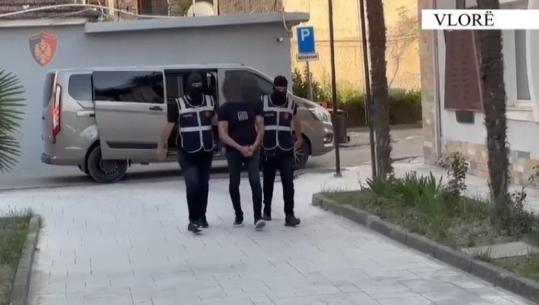 Iu gjendën armë, kokainë e kanabis, dy të arrestuar në Vlorë
