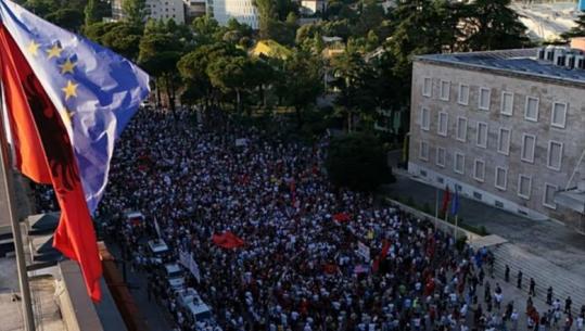 Euronews: Protestat në Shqipëri përshkallëzohen në një përplasje diplomatike me Iranin