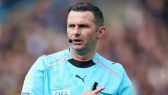 Dëmtohet arbitri Michael Oliver, FIFA e zëvendëson për ndeshjen Ekuador - Bregu i Fildishtë