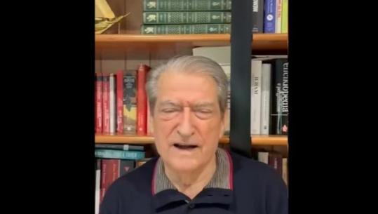 Pas deklaratave të Ramës në podcast, Sali Berisha : Armiku nr 1 i turizmit je ti, jep dorëheqjen të vijnë turistët