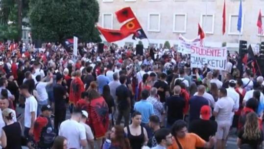 ‘U bë Narta kos’, biologu i mjedisit sulmon Komisioneren e Zgjerimit: Garancitë nuk pijnë ujë, anuloni ligjin!