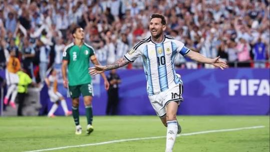 Argjentinë 3-0 Algjeri! Messi i lavdishëm, shënon tre gola në debutimin e tij të gjashtë në Kupën e Botës! Barazon Klosen