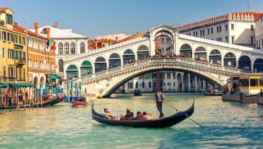 Venecia i shpall 'luftë' turizmit masiv, kryebashkiaku i ri propozon rritjen drastike të biletës së hyrjes deri në 50 euro