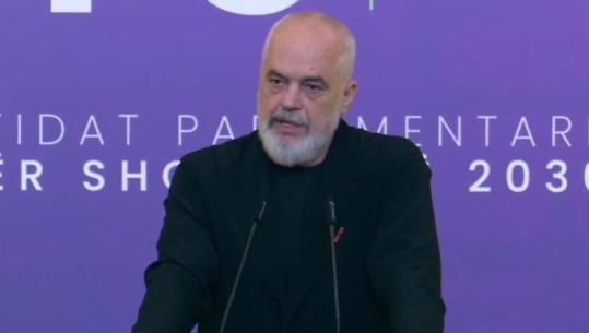‘Zvërneci’/ Rama kritikon blogerët: Janë bërë parallinj me shalë e kremra! Dalin në protestë vetëm që të mos mbeten jashtë valës