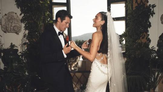 Dua Lipa publikon sërish foto nga dasma me Callum Turner! Mahnit me fustanin e bardhë 