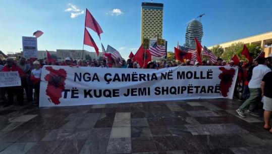 Qytetarët 21 ditë në protestë, diaspora vjen në Tiranë
